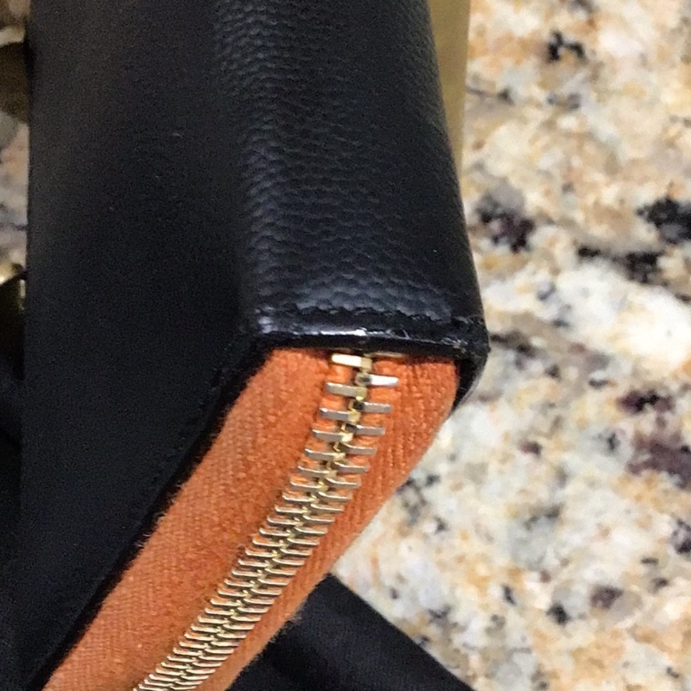 YSL Saint Laurent Black and Orange Long Zipper Wallet with dust bag. - Picture 7 of 9
